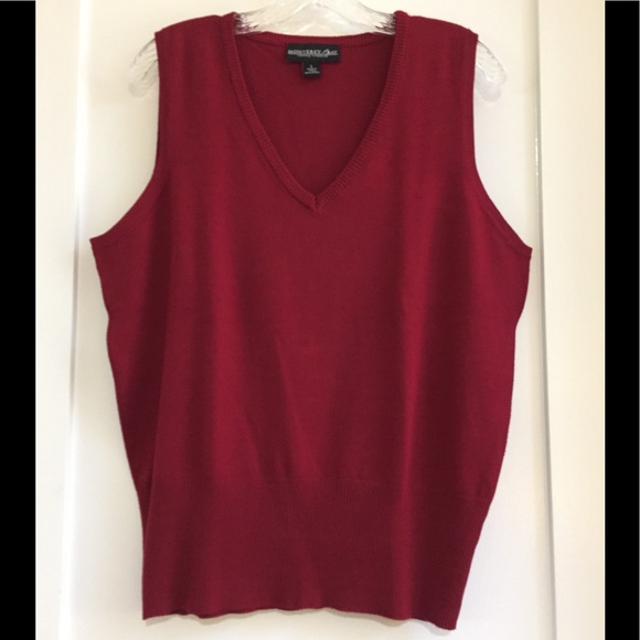 Monterey Bay Women’s Burgundy Classic V-Neck Vest  L - Picture 14 of 14
